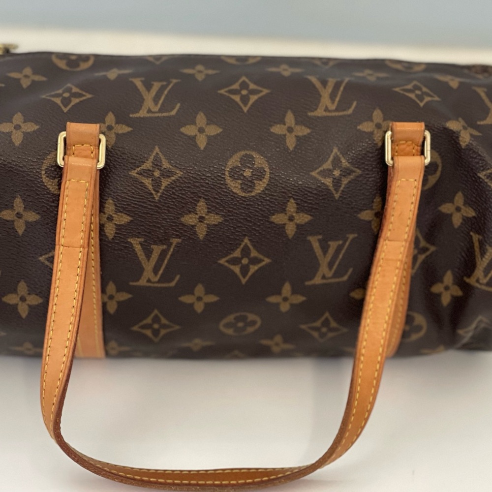 Louis Vuitton Monogram Papillon 26’ shoulder bag